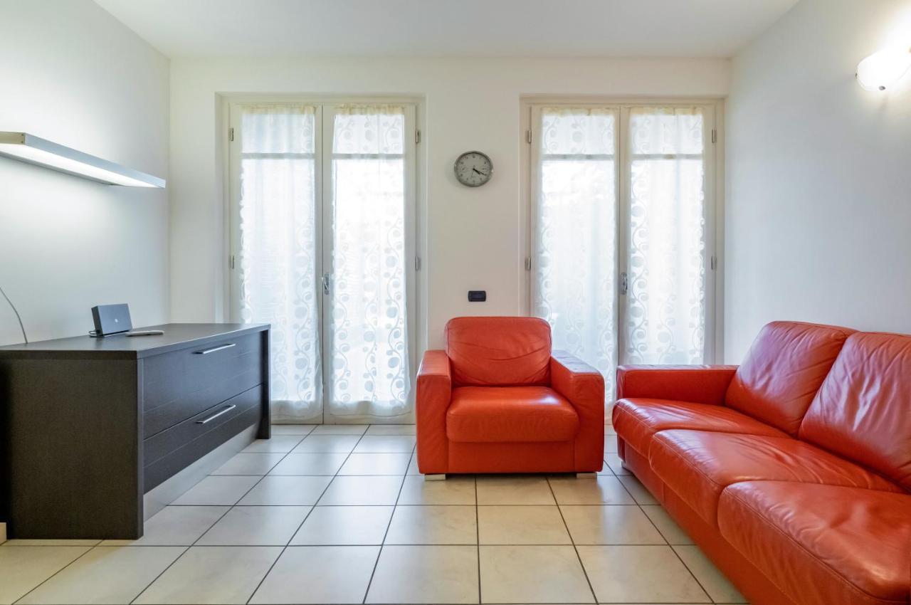 Apartament Piana Di Solaro Modern Flat & Swimming Pool Lerici Zewnętrze zdjęcie