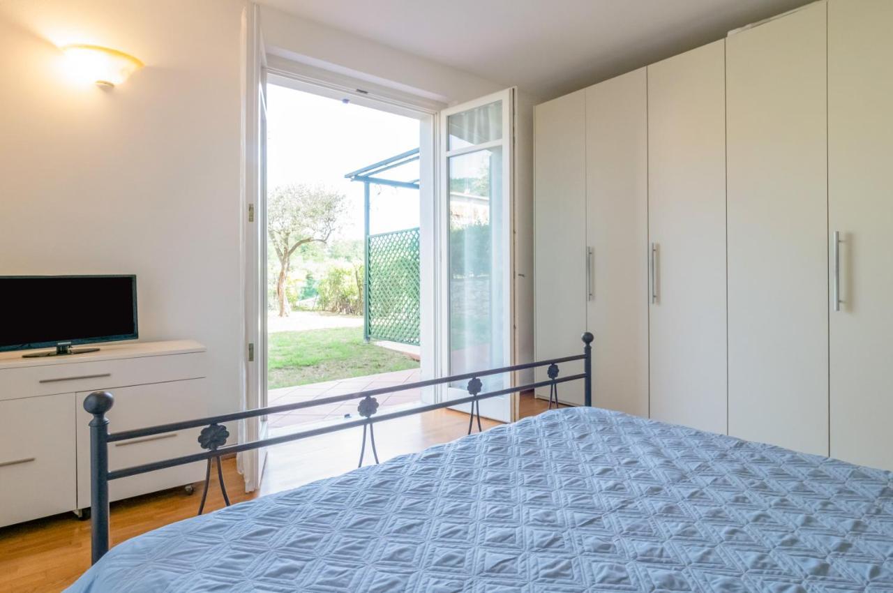 Apartament Piana Di Solaro Modern Flat & Swimming Pool Lerici Zewnętrze zdjęcie
