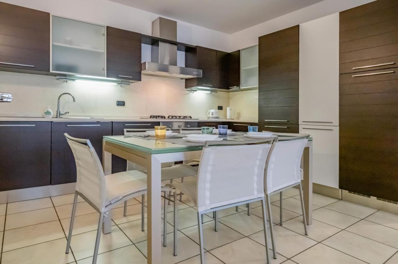 Apartament Piana Di Solaro Modern Flat & Swimming Pool Lerici Zewnętrze zdjęcie