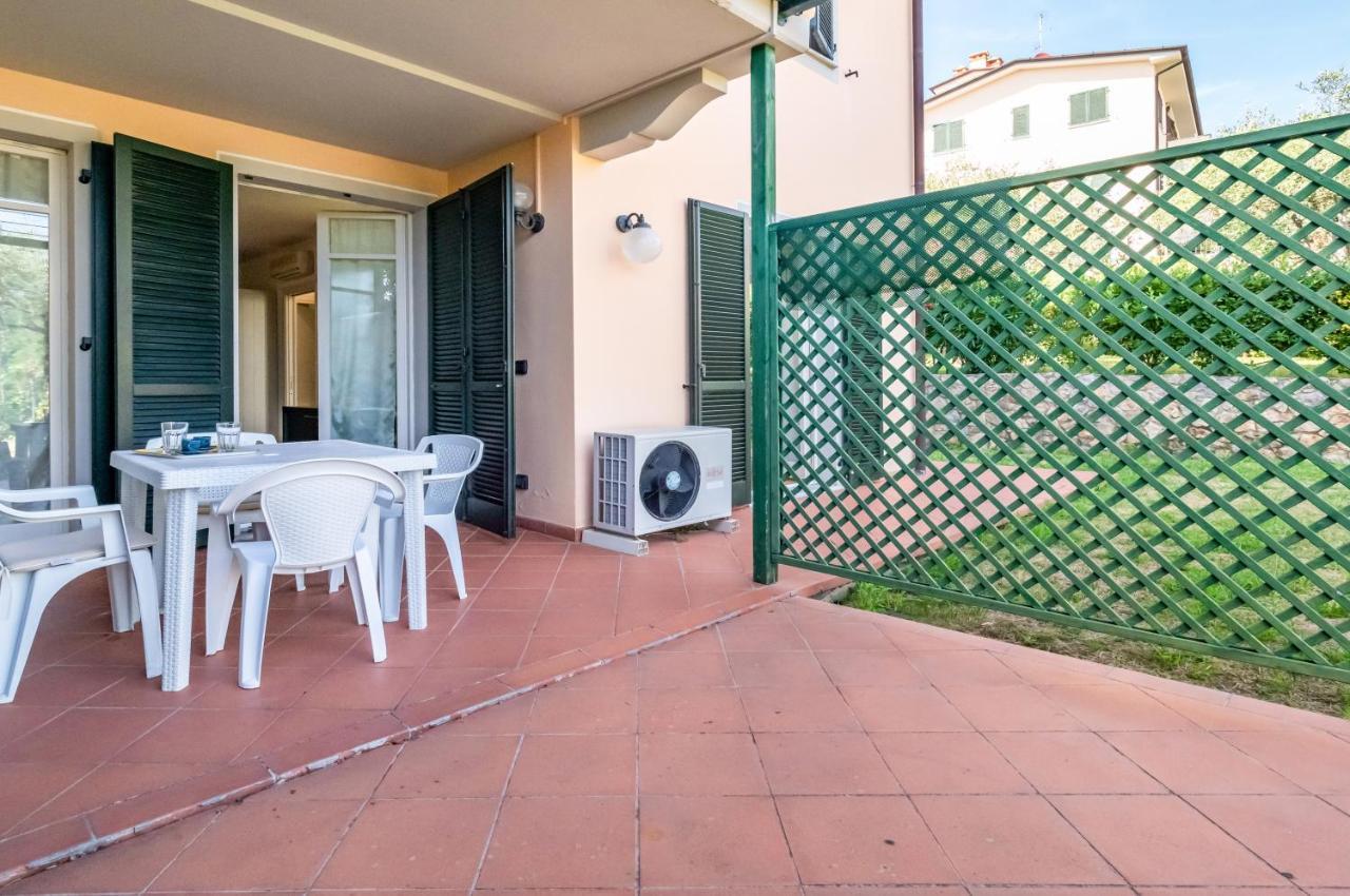 Apartament Piana Di Solaro Modern Flat & Swimming Pool Lerici Zewnętrze zdjęcie